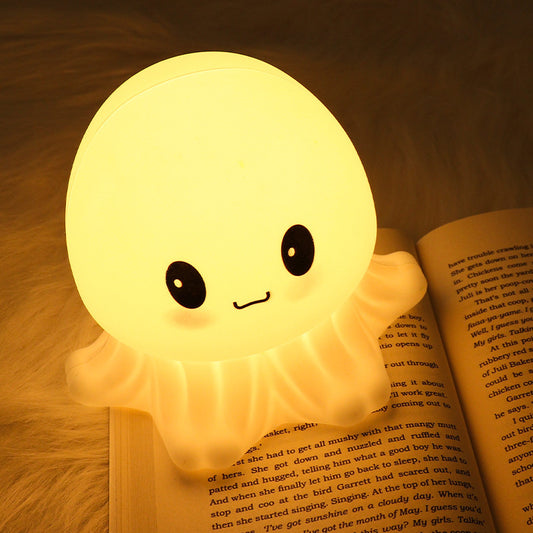 LushJelly / Sleeping Night Light